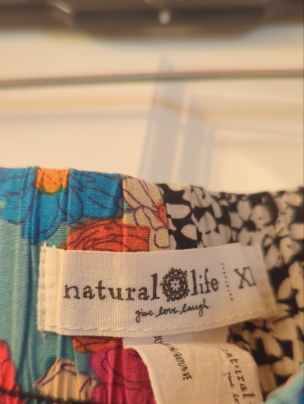 NATURAL LIFE Patchwork Wide-Leg Pants in Multicolor Floral - Picture 2 of 6